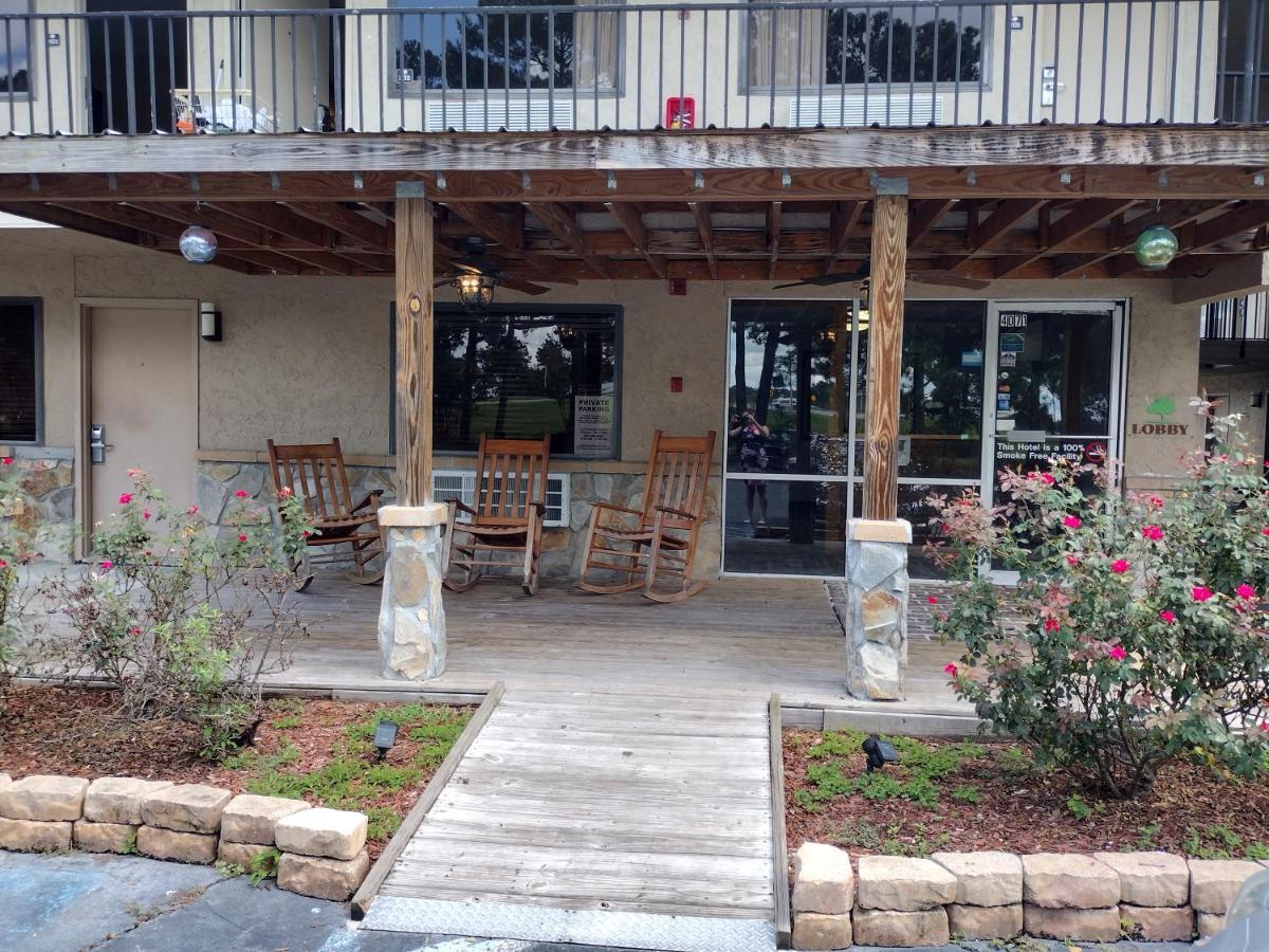 Fairbridge Inn & Suites 列治文山 外观 照片